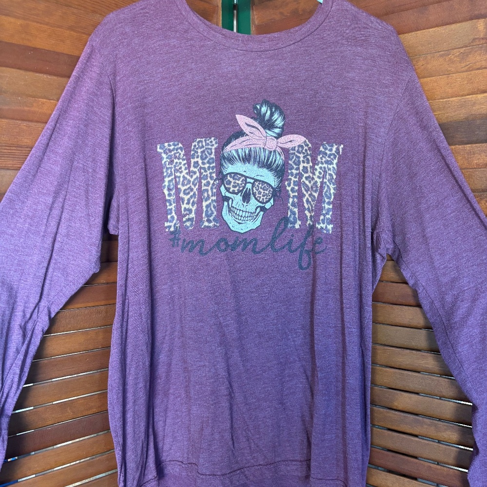 Long sleeve tshirt
